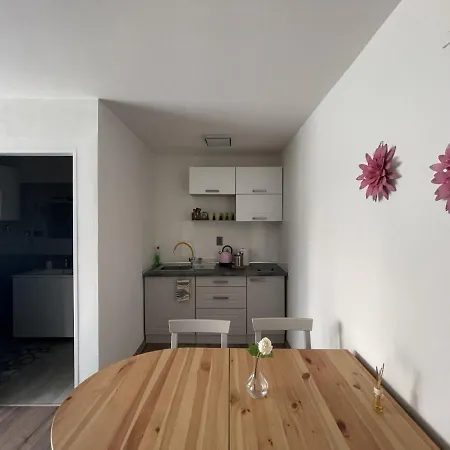 Prostredni * Beczwa Środkowa