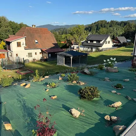 Prostřední 3*
